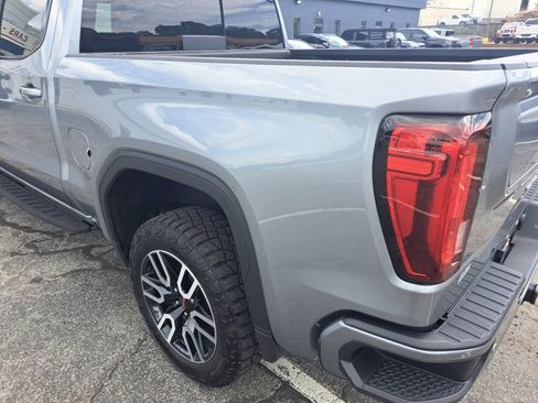 Used 2024 GMC Sierra 1500 AT4 w/ Technology Package AWD/4WD image 20
