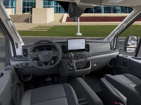 New 2026 Ford Transit 250 148 Medium Roof w/ Load Area Protection Package RWD image 9
