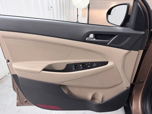 Used 2016 Hyundai Tucson SE FWD image 11