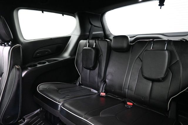 Used 2019 Chrysler Pacifica Limited w/ S Appearance Package FWD image 14