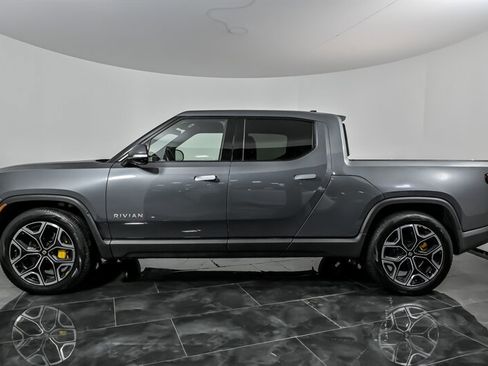 Used 2022 Rivian R1T Launch Edition image 7