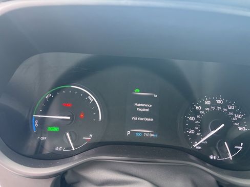 Used 2021 Toyota Sienna XSE image 11