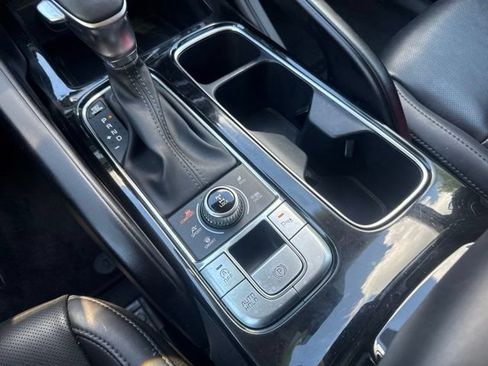 Used 2024 Kia Telluride S w/ S Sunroof Package AWD/4WD image 31