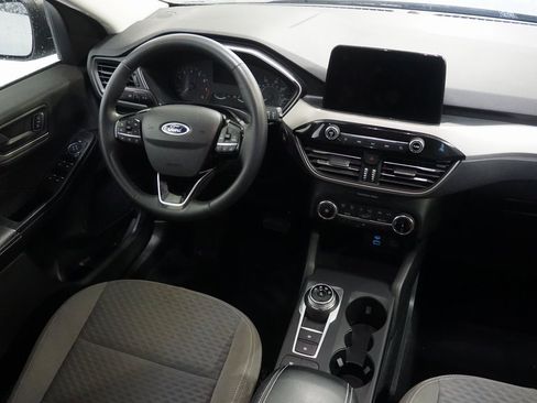 Used 2022 Ford Escape SE w/ Cold Weather Package image 27