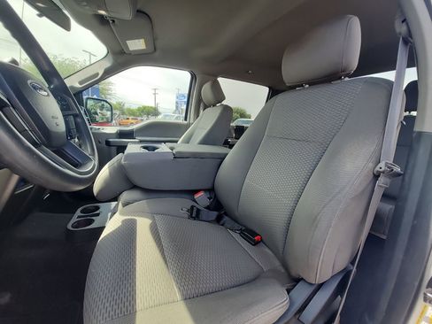 Used 2018 Ford F150 XLT image 10