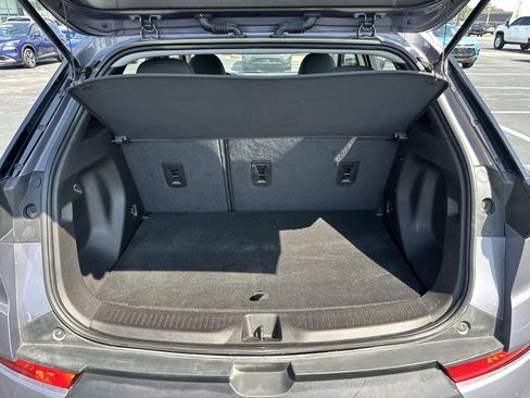 Used 2023 Chevrolet Bolt EUV LT w/ Driver Confidence Package FWD image 28