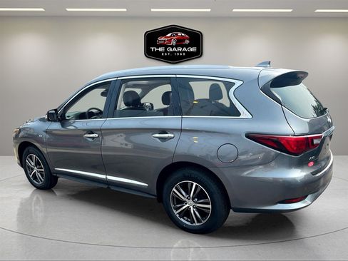 Used 2019 INFINITI QX60 Luxe w/ Essential Package image 3