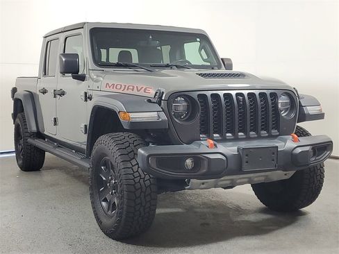 Used 2020 Jeep Gladiator Mojave image 1