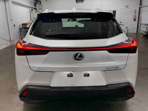 Used 2021 Lexus UX 250h AWD/4WD image 5