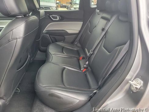 Used 2024 Jeep Compass Limited AWD/4WD image 9