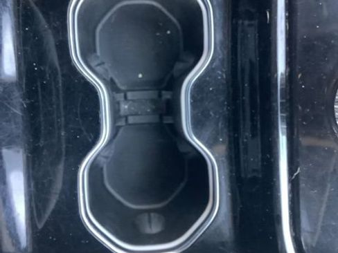 Used 2022 Jeep Grand Cherokee L Limited image 24