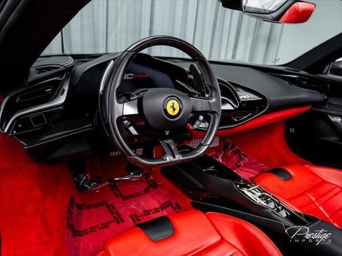 Used 2022 Ferrari SF90 Spider AWD/4WD image 40