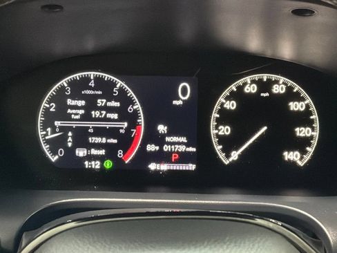 Used 2024 Honda HR-V Sport image 12