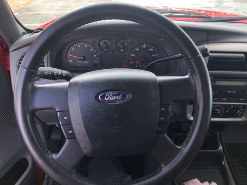 Used 2009 Ford Ranger XLT image 10