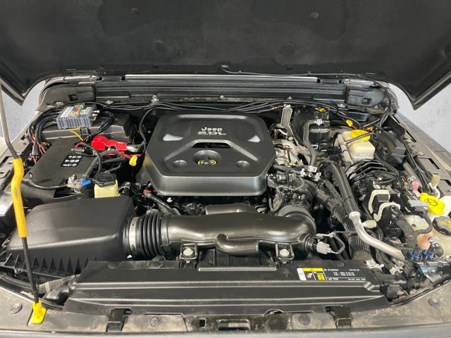 Used 2018 Jeep Wrangler Unlimited Sahara AWD/4WD image 23
