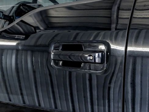 Used 2021 Ford F250 Lariat w/ Lariat Value Package image 41