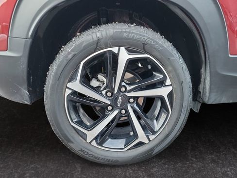 Used 2023 Chevrolet TrailBlazer RS image 28