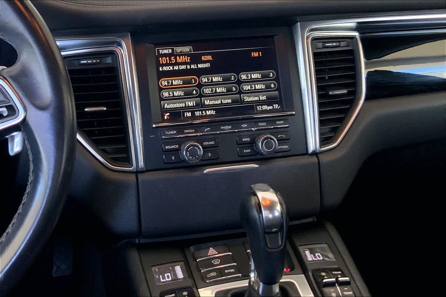 Used 2015 Porsche Macan S AWD/4WD image 15