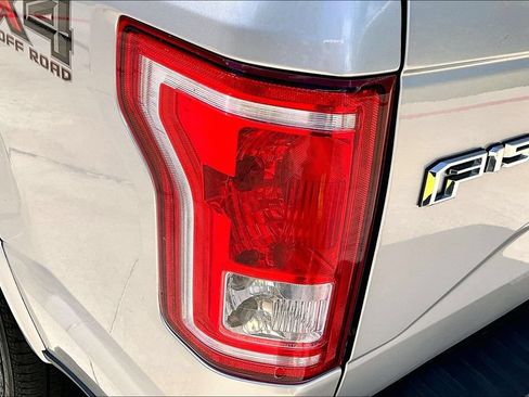 Used 2016 Ford F150 XLT w/ Equipment Group 302A Luxury AWD/4WD image 40