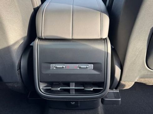 New 2026 Lincoln Nautilus Premier w/ Equipment Group 102A image 15