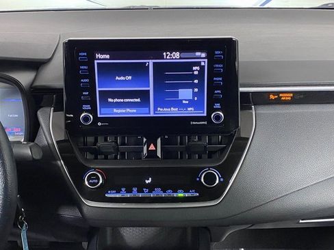 Certified 2022 Toyota Corolla LE image 14