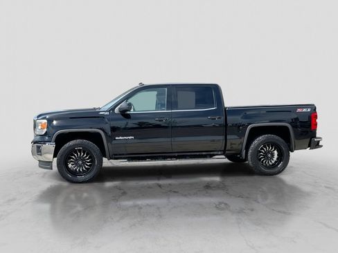 Used 2014 GMC Sierra 1500 SLE w/ SLE Value Package AWD/4WD image 3