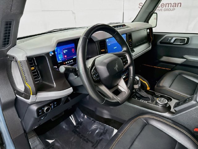 Used 2023 Ford Bronco Badlands AWD/4WD image 9