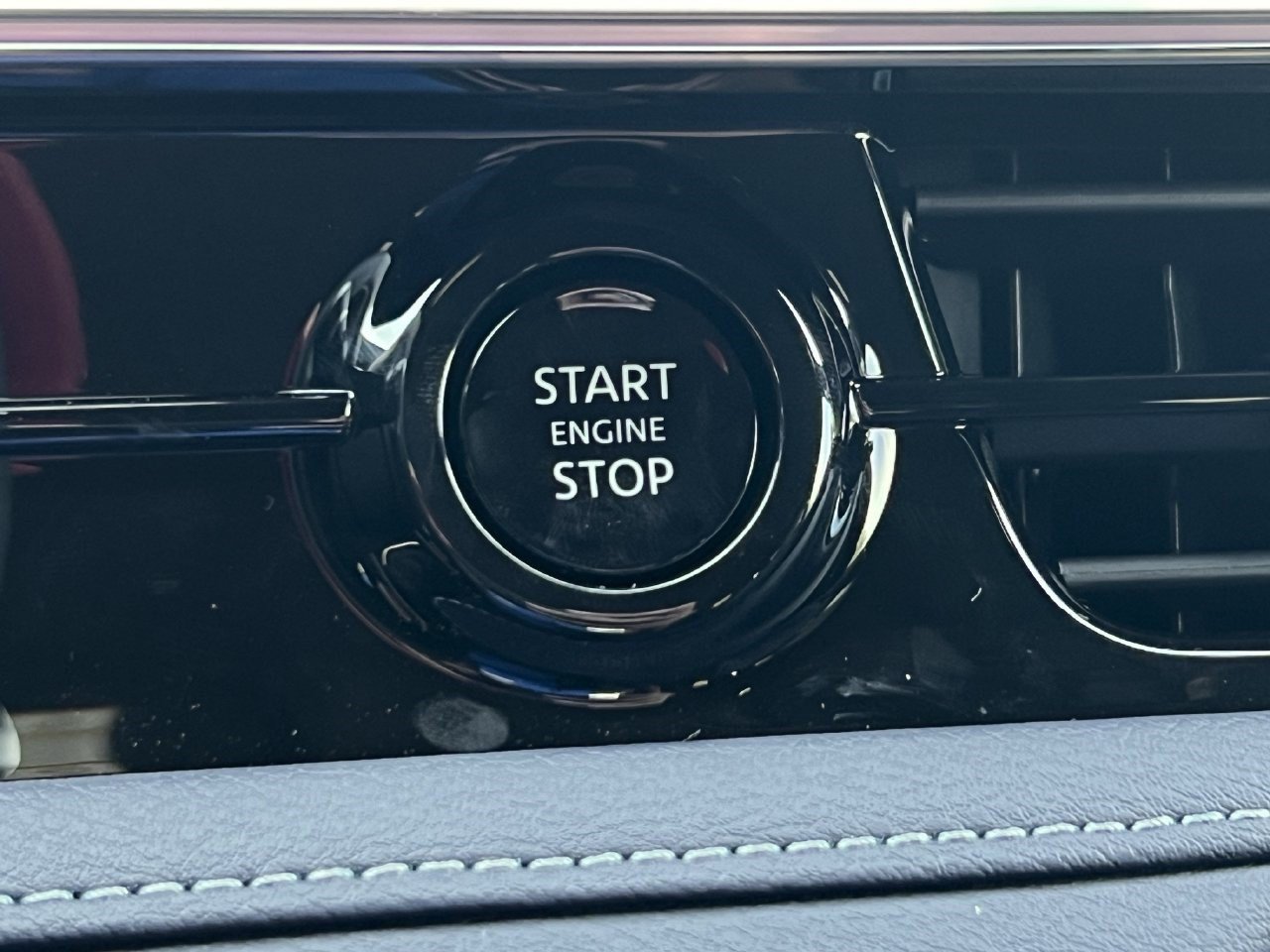 New 2027 INFINITI QX80 Sensory AWD/4WD image 18