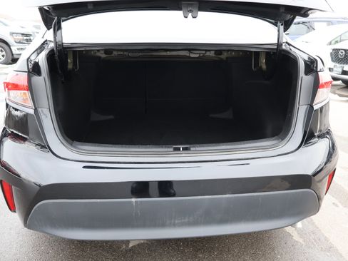 Used 2024 Toyota Corolla LE image 19