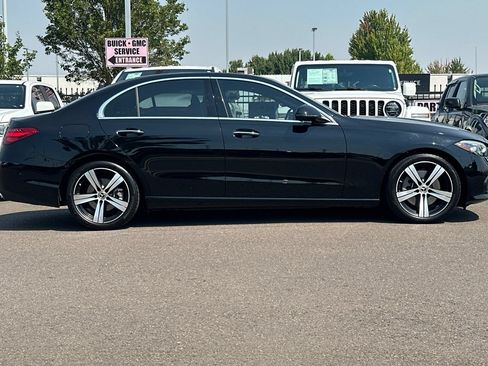 Used 2025 Mercedes-Benz C 300 4MATIC Sedan image 3