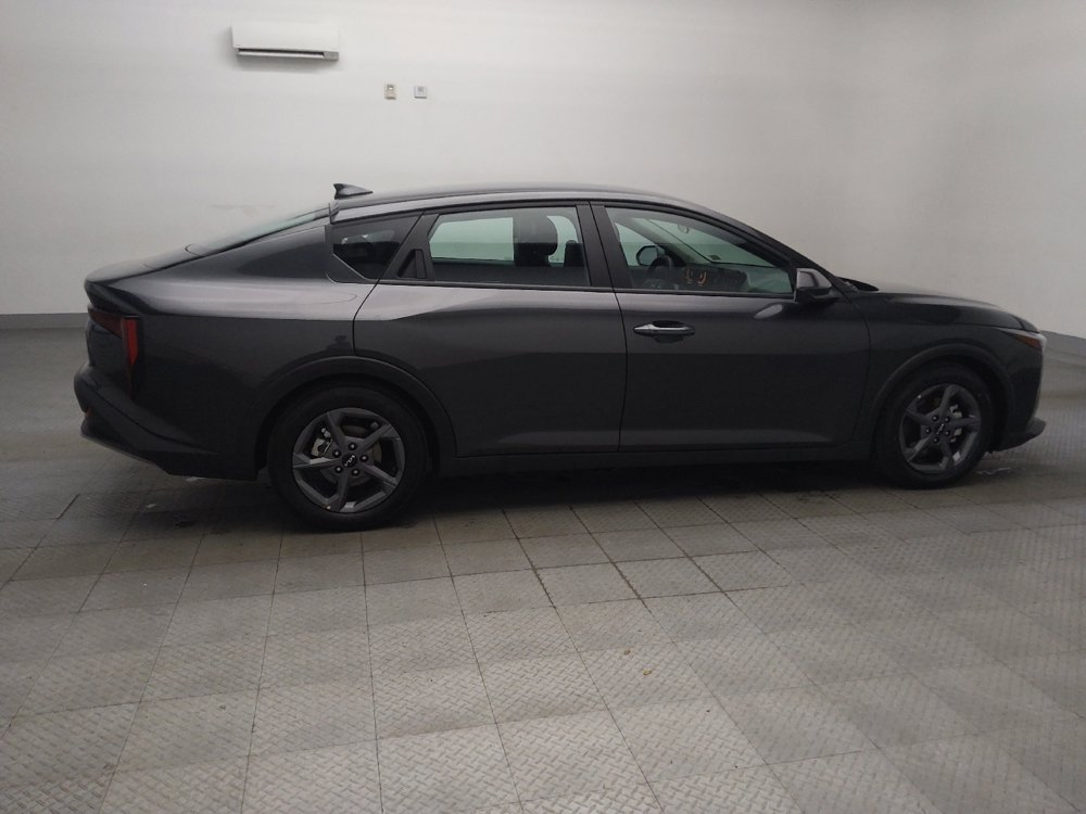 Used 2025 Kia K4 FWD image 10