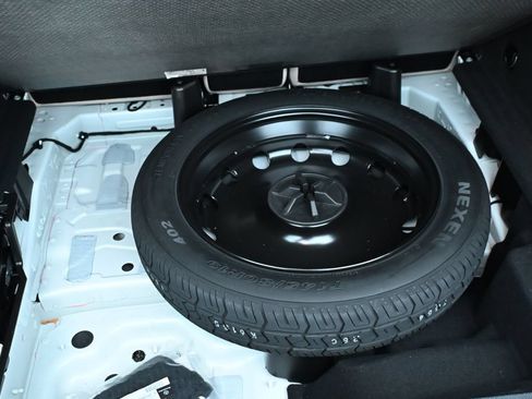 Used 2022 Mercedes-Benz GLC 300 4MATIC image 41