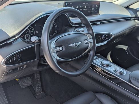 Used 2025 Genesis GV70 2.5T image 14