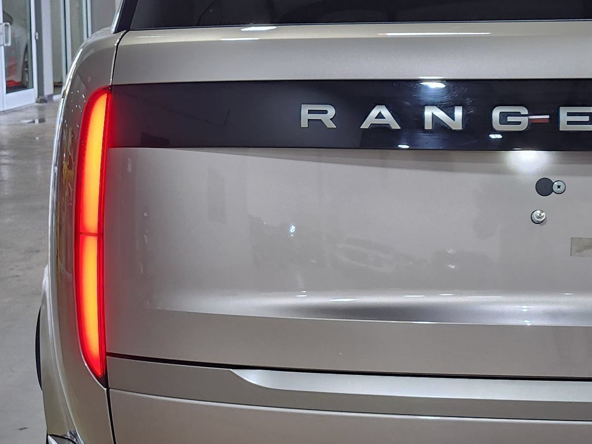 Used 2023 Land Rover Range Rover SE AWD/4WD image 20