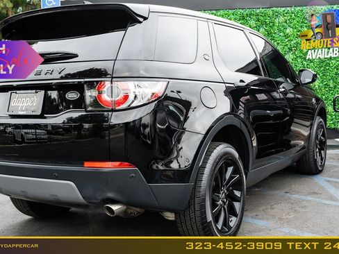 Used 2017 Land Rover Discovery Sport SE AWD/4WD image 6
