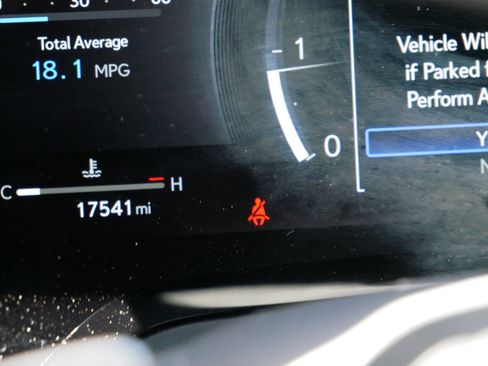 Used 2025 Lexus RX 350 Premium w/ Accessory Package FWD image 4