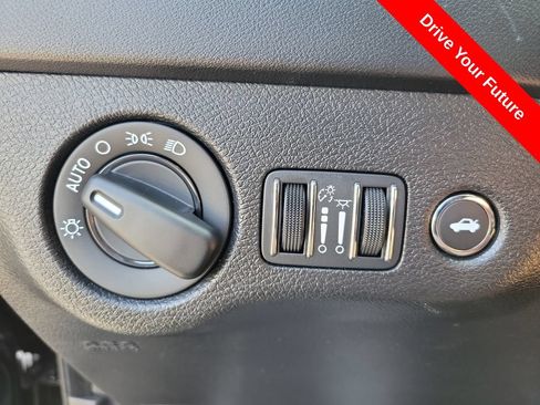 Used 2023 Dodge Charger SRT Hellcat w/ Harman/Kardon Audio Group RWD image 19