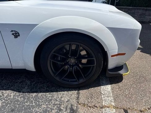Used 2019 Dodge Challenger SRT Hellcat Redeye RWD image 2