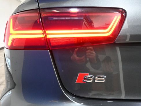 Used 2018 Audi S6 Prestige w/ S Sport Package image 32