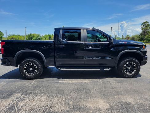Certified 2024 Chevrolet Silverado 1500 ZR2 w/ Technology Package AWD/4WD image 4