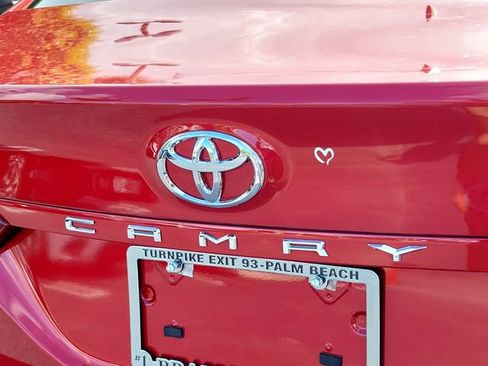 Used 2023 Toyota Camry LE FWD image 8