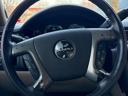 Used 2011 GMC Sierra 1500 Denali image 16