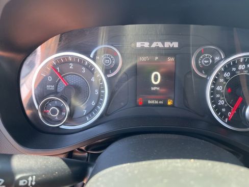 Used 2023 RAM 1500 Big Horn image 13