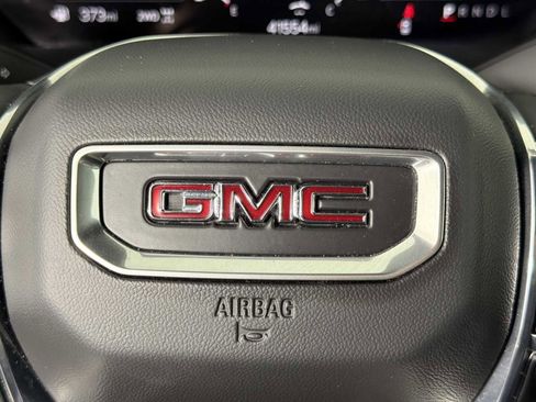 Used 2024 GMC Acadia Elevation AWD/4WD image 25