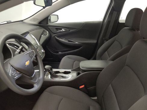 Used 2021 Chevrolet Malibu LS w/ Driver Confidence Package II FWD image 17