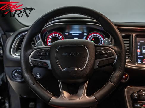 Used 2016 Dodge Challenger SRT Hellcat image 28