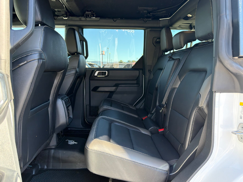 Used 2025 Ford Bronco Outer Banks w/ Sasquatch Package AWD/4WD image 20