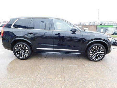 New 2026 Volvo XC90 B6 Plus w/ Protection Package Premier AWD/4WD image 7