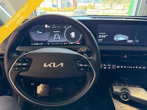 Certified 2024 Kia EV6 Wind AWD/4WD image 23