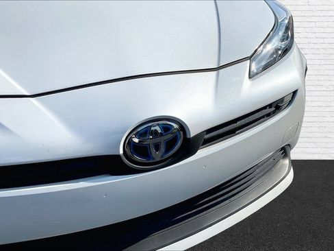 Used 2022 Toyota Prius LE FWD image 20